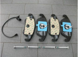 screenshot_2022-01-02_at_14-42-58_original_audi_bremsbelage_a4_a5_s4_s5_q5_quattro_audi_bremsklotze_8k0_698_151j_ebay