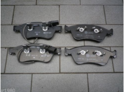 screenshot_2021-12-17_at_11-39-20_original_audi_s8_4e_a6_s6_bremsklotze_bremsbelage_4e0698151k_serienbremsklotze_ebay