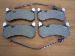 screenshot_2021-12-19_at_14-11-24__audi_rs6_bremsklotze_rs6_4f_v10_50_bremsanlage_brembo_390x36_mm_6_kolbenbremse_ebay_516796971