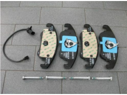 screenshot_2022-01-02_at_14-42-58_original_audi_bremsbelage_a4_a5_s4_s5_q5_quattro_audi_bremsklotze_8k0_698_151j_ebay